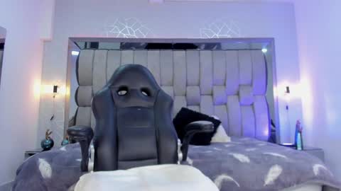  Haily Bairen online show from 12/15/24, 02:41