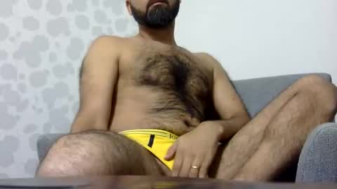 Snapshot of hairy_har chatting on 01/09/26, 02:20 hairy online show from 01/09/26, 02:20