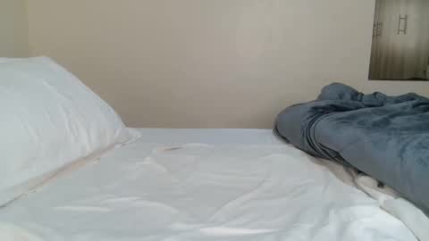 Zaraha online show from 10/10/25, 01:04