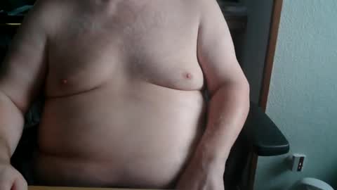 hairyarmpit_lover_1970 online show from 10/23/25, 07:51