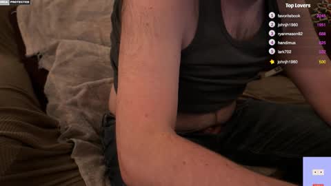 Snapshot of hairybelly818 chatting on 10/14/25, 06:14 Hairy Belly online show from 10/14/25, 06:14