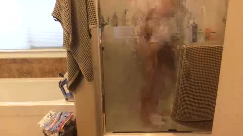 Snapshot of hairydaddreams chatting on 05/18/26, 02:56 hairydaddreams online show from 05/18/26, 02:56