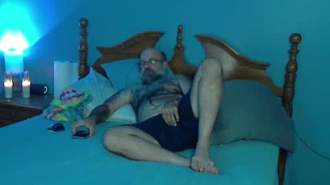 HairyDaddyBear69 online show from 10/10/25, 12:09