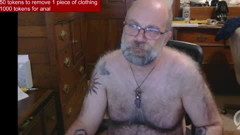 HairyDaddyBear69 online show from 03/11/26, 01:11