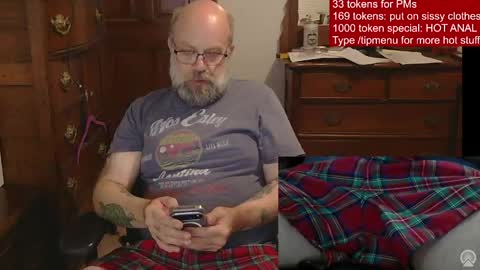 HairyDaddyBear69 online show from 06/04/26, 01:00