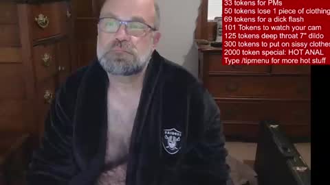 Snapshot of hairydaddybear69 chatting on 06/25/26, 10:53 HairyDaddyBear69 online show from 06/25/26, 10:53