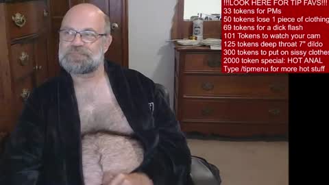 Snapshot of hairydaddybear69 chatting on 07/07/26, 11:36 HairyDaddyBear69 online show from 07/07/26, 11:36