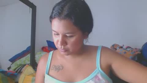 Snapshot of hairygirl83 chatting on 04/30/26, 08:57 hairygirl83 online show from 04/30/26, 08:57