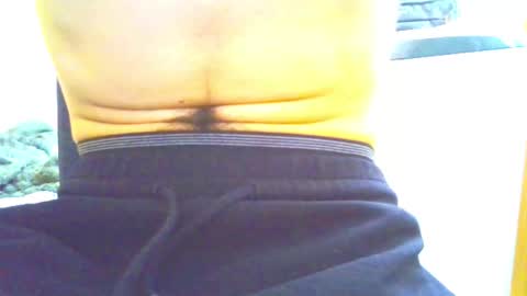 Snapshot of hairyhornytwinkk chatting on 09/26/25, 09:24 HairyHornyTwinkk online show from 09/26/25, 09:24