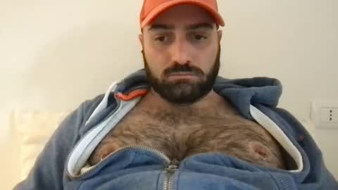 Hairy Guy online show from 10/03/25, 03:31