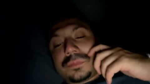 Snapshot of hairyman30000 chatting on 02/18/25, 07:10 hairyman30000 online show from 02/18/25, 07:10