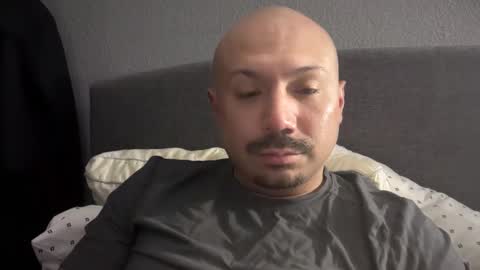 Snapshot of hairyman30000 chatting on 02/21/25, 01:44 hairyman30000 online show from 02/21/25, 01:44