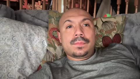 Snapshot of hairyman30000 chatting on 02/22/25, 05:13 hairyman30000 online show from 02/22/25, 05:13