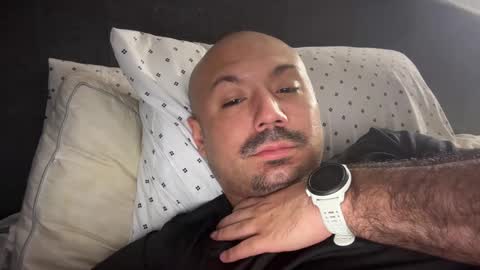 Snapshot of hairyman30000 chatting on 02/23/25, 05:45 hairyman30000 online show from 02/23/25, 05:45