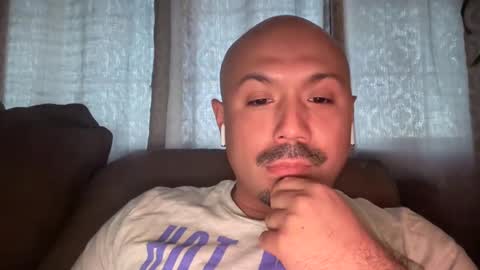 Snapshot of hairyman30000 chatting on 03/01/25, 01:53 hairyman30000 online show from 03/01/25, 01:53