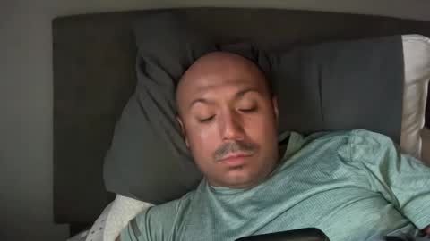 Snapshot of hairyman30000 chatting on 09/12/25, 02:11 hairyman30000 online show from 09/12/25, 02:11