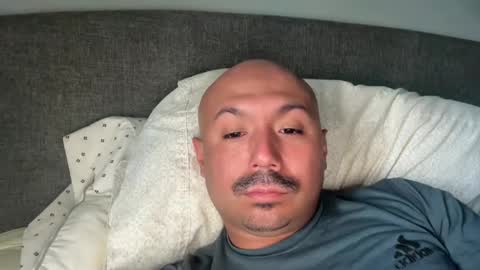 Snapshot of hairyman30000 chatting on 09/17/25, 01:18 hairyman30000 online show from 09/17/25, 01:18