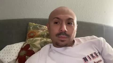 Snapshot of hairyman30000 chatting on 10/25/25, 11:21 hairyman30000 online show from 10/25/25, 11:21