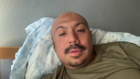 Snapshot of hairyman30000 chatting on 05/28/26, 10:18 hairyman30000 online show from 05/28/26, 10:18