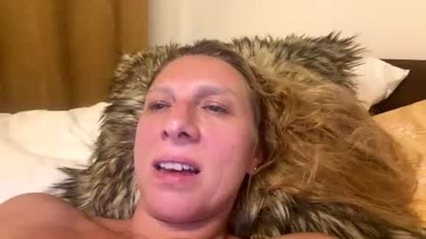 Snapshot of hairymothercz chatting on 07/12/26, 08:44 pregnantJean online show from 07/12/26, 08:44