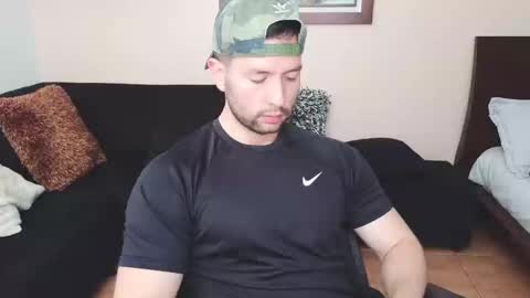 hairyncuteass online show from 02/18/25, 01:33