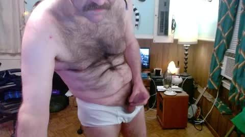 Snapshot of hairyoldperv chatting on 05/22/26, 05:14 Justin online show from 05/22/26, 05:14