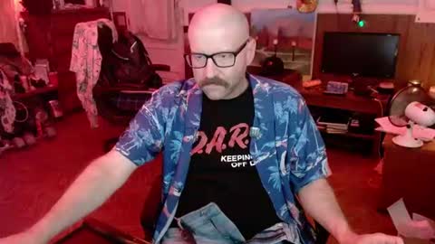 Snapshot of hairyoldperv chatting on 06/23/26, 01:58 Justin online show from 06/23/26, 01:58