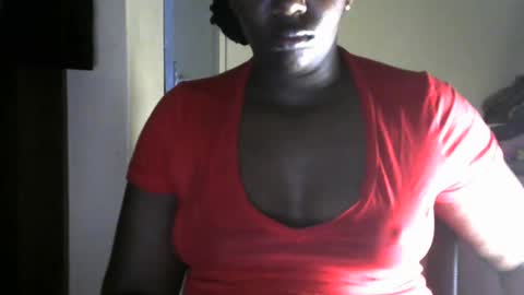 Snapshot of hairypussybigassy001 chatting on 01/16/25, 12:12 hairypussybigassy001 online show from 01/16/25, 12:12