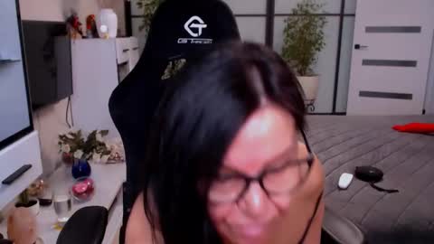 Monika online show from 03/20/26, 09:58