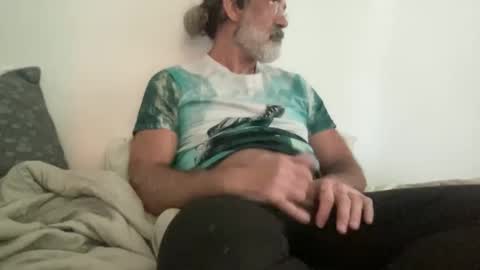 Snapshot of hairytonkas chatting on 05/21/26, 06:04 HairyTonkas online show from 05/21/26, 06:04