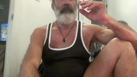 Snapshot of hairytonkas chatting on 07/05/26, 12:17 HairyTonkas online show from 07/05/26, 12:17