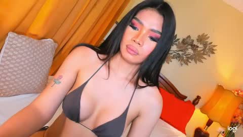 YOUR SIDECHIC HAILEY online show from 05/19/26, 01:56