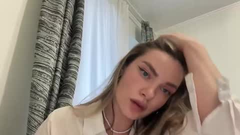 haley_rune online show from 02/11/25, 12:05