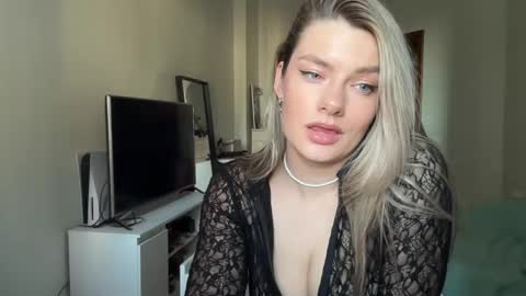 haley_rune online show from 02/20/25, 01:08