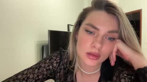 haley_rune online show from 02/20/25, 04:14