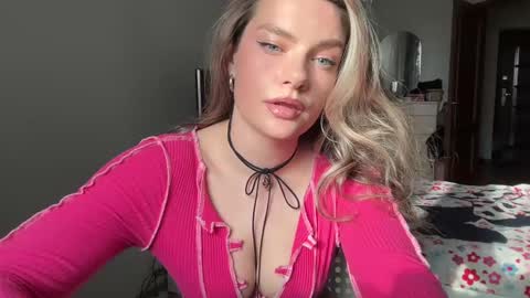 haley_rune online show from 02/25/25, 10:04