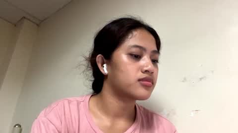 Snapshot of haleyemerling chatting on 06/29/26, 10:15 Camila online show from 06/29/26, 10:15