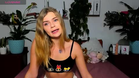 Haley online show from 11/28/25, 08:06