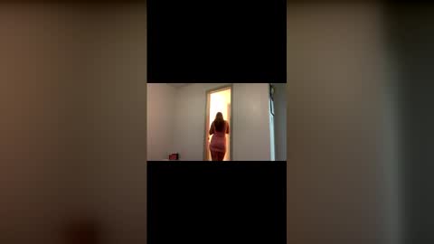 Haleysunshinee online show from 06/06/26, 12:38