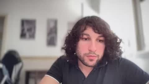 halfblood18 online show from 10/21/25, 09:15