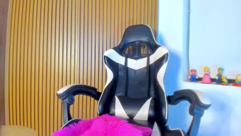 Anahis online show from 10/30/25, 03:08