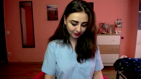 Snapshot of halleyg chatting on 05/04/26, 12:45 Ann online show from 05/04/26, 12:45