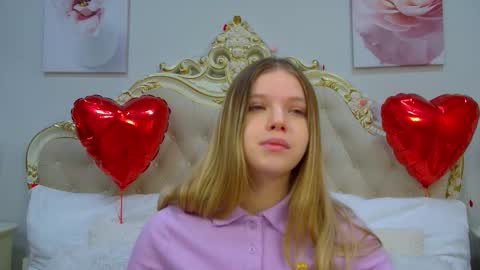 HallyBradley online show from 02/18/26, 05:03