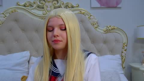 HallyBradley online show from 03/12/26, 05:30