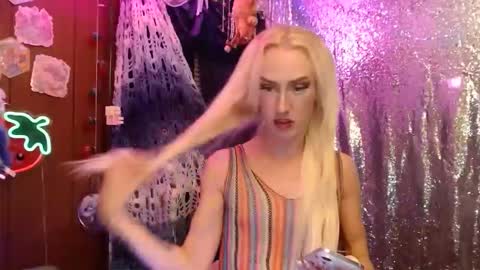 halovalentine online show from 02/06/26, 12:48