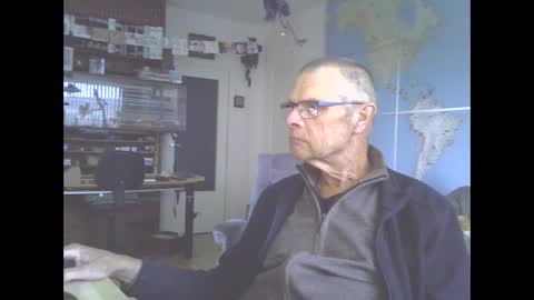 Prefer men 80 online show from 02/13/25, 04:07