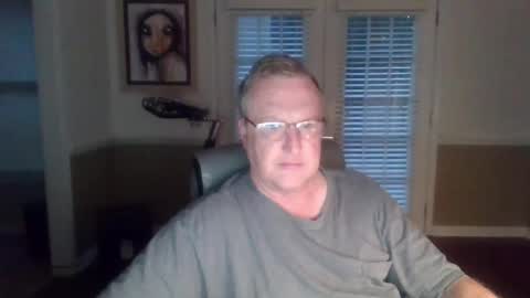 Han online show from 09/26/25, 11:14