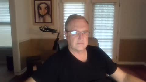 Han online show from 10/04/25, 11:41