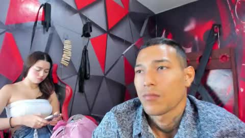 Hana and Zeta online show from 10/17/25, 12:08