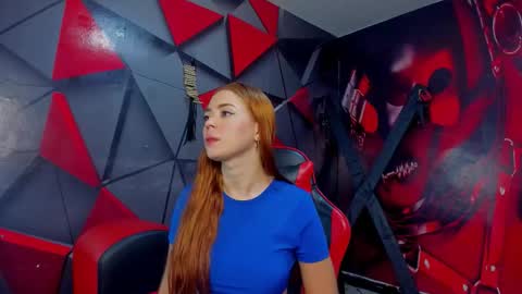 Hana and Zeta online show from 11/25/25, 12:16